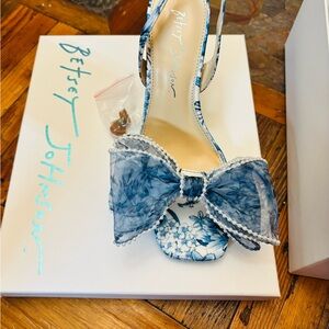 Betsey Johnson Blue Heels